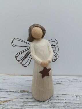 Willow Tree Angel Of Light by Susan Lordi